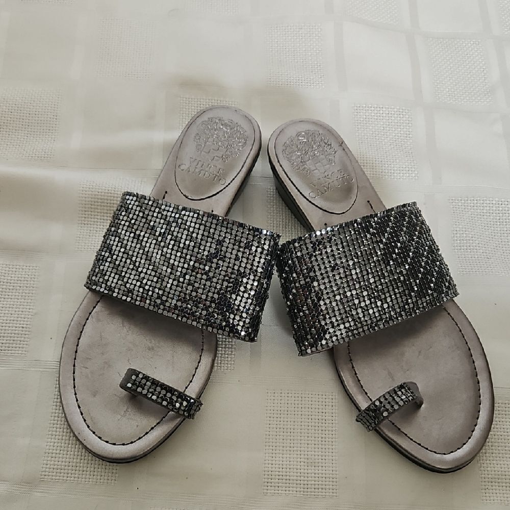 Elegant Silver Slide Sandals - Picture 6 of 16